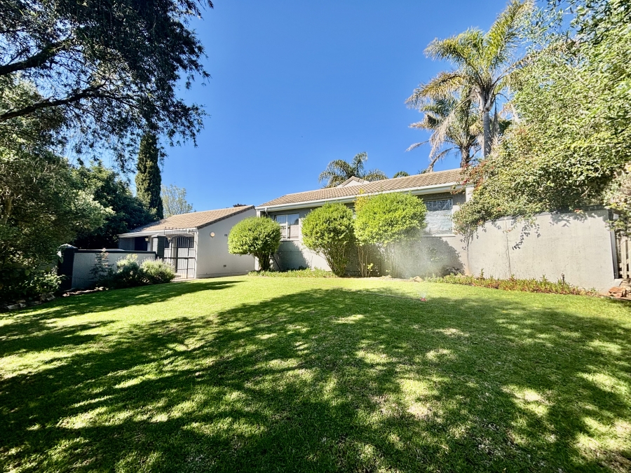4 Bedroom Property for Sale in Vierlanden Western Cape
